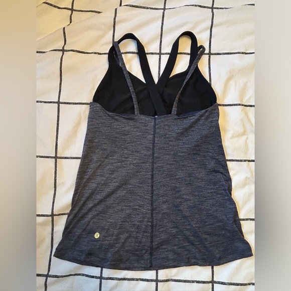 Lululemon Women’s Tank Top with Built In Sports Bra Athletic Wear Navy Size 10 - Picture 5 of 7